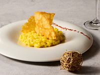 [voco Osaka Central x Klimt Alive Exhibition] "Risotto alla Milanese" Sparkling Wine Set