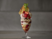 朝パフェ【 ¥3,900円(税別) 】