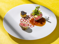 Anniversary course with sparkling wine