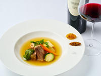 [Capodanno Plan] Guaranteed window seat + 1 drink of your choice New Year's special lunch (4 dishes)
