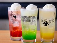 ★お誕生日や記念日に★ 【記念日プラン　5,000円（税抜）】嬉しい乾杯スパークリング＆果実ごろごろサワーorクリームソーダサワーをプレゼント！！　名物湯葉シュウマイや大人気の炭焼盛り合わせ