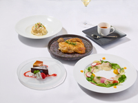 　【期間限定　アーリークリスマスランチコース★乾杯スパークリング付】鮮魚のカルパッチョ・パスタ・大山鶏のコンフィなど全5品（12/1〜12/25）