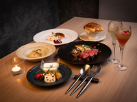 【12/24,25限定】Xmas彩り5皿コース　〜牛もも肉のグリル・えびのリゾット〜＜乾杯ドリンク付＞