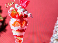 【土日祝】「大人のご褒美クリスマスパフェ～Strawberry Shortcake～（15:30~））
