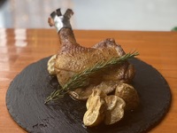 【2025Xmas】国産鶏もも肉の クリスマスチキン　1本