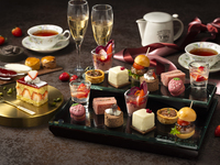 Strawberry and Chocolate Afternoon Tea with Sparkling Wine ★ Weekdays (Reservations required by 4:30 PM)