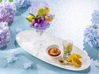 【ラウンジエリア】紫陽花パフェ& セイボリー(5/7～7/7)