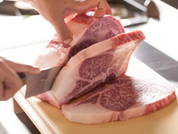 [Specially Selected Japanese Black Beef Hamburger Lunch] (5 dishes total/3,600 yen)