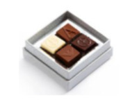 アルマーニドルチ　ウィンター限定　プラリネ4個入