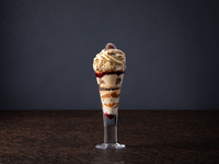 和栗と紅茶のナイトパフェ　コーヒー付き