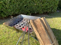 Fire grill set (4 kg of firewood, fire starter, charcoal tongs)