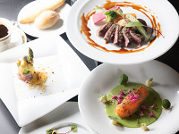 クリスマス目前🌲選べる特典ワンドリンク付きor会計より¥300値引き　ケヤキランチコース