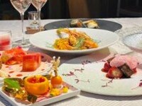 【周年特别套餐】满满鲜花的甜品盘，留下珍贵的回忆~干杯香槟~