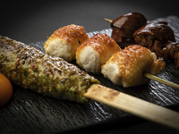 1月より【2026年お年玉×選べる日本酒・焼酎含む豪華3時間飲み放題付き 】たっぷり滞在★究極の比内地鶏料理を嗜む『雅』コース全10品