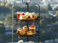 スーパーアフタヌーンティー ～あまおう～