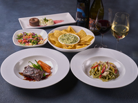 Holiday Course for Two – ¥10,800 (¥5,400 per person) [Reservation Bonus] Receive a Sin-Craft Pizza Ticket for your next visit!