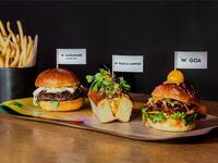 [🎅Christmas Cocktail/Mocktail Included🍸] W Osaka Burger