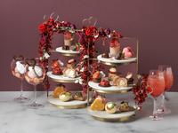 苺のバレンタインアフタヌーンティー＋バレンタインパフェ＋2ドリンク