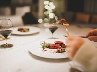 [Christmas Dinner 2025] Last-Minute Discount! Includes a Glass of Champagne! 6-Course Special Dinner Course for the Holy Night (Limited to December 21st, 22nd, and 23rd)
