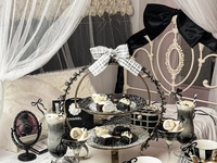 スペシャルベッドのお席🖤Monotone Tweed Afternoontea