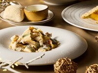 [12/23 only] Christmas dinner course + sparkling wine for toast + free drink