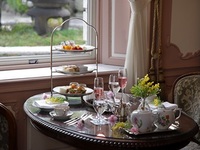 [Dessert Cafe]Spring Afternoon Tea [March 20 - April 12, 2026]