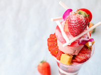 【平日限定】いちごのパフェランチ