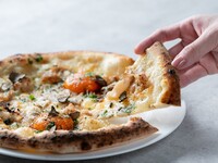 【평일 : 점심 90 분제】 선택할 수있는 메인 접시 & 음료 뷔페 제철 식재료의 점심 계획