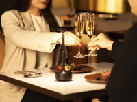 DINNER COURSE (1 음료 포함)