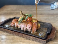 数量限定！幸田産夢やまびこ豚肩ロース鉄板ステーキ