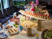 [Standing] Private Party