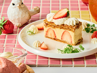 [Choose your perk] Nostalgic Strawberry Afternoon Tea ~London Tea Time~