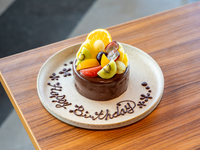 【Cake】Chocolate cake size 4 (diameter 12 cm) *For 2 to 4 people