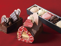 マカロンとチョコレート 【写真右】