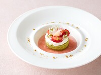 [Sakura × Spring Flavors] Premium course featuring cherry blossoms including Japanese Black Beef (March 23-30, April 1, April 3-5)