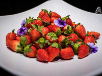 [Special Commemorative Plan: 25% OFF] Wazukacho Strawberry Afternoon Tea (Weekdays Only)