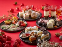 【平日限定：苺とショコラのご褒美ハイティー】夜景とともに愉しむ冬のフェスティブディナー