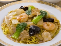 [Gomoku Yakisoba] Salad, Dessert, Soup and coffee buffet included