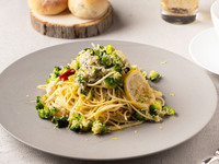 [Weekdays only] Reward lunch from 1:30 PM <In-store seating>