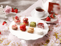 ストロベリーブロッサムアフタヌーンティープティフールBOX