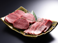 Stone-grilled kaiseki course "Sakura-ranman"