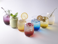 [Weekends & Public Holidays] Strawberry Afternoon Tea with Lindt Chocolate + Favorite Color Drink + Message Plate