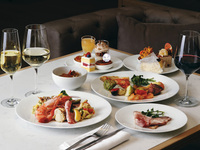 ✿春丰收节✿平日晚餐自助餐 + 祝酒饮品任选一款