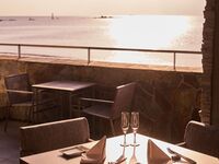 [Official website & limited to 3 groups per day] Seaside window seat guaranteed, Lunch Anniversary Course, Toast & Whole Cake included