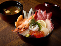 【平日ディナー】海鮮丼＆セミビュッフェ