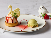 LOKAL HOUSE special "Strawberry" Swan Tart Set