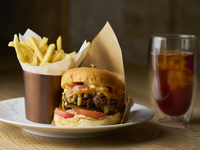 (1/26~3/31)＜平日限定＞ ドリンク付き選べるライトミールセット