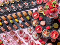 Strawberry Buffet Lunch [Elementary school student]