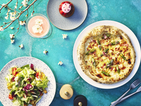 【Early Bird 10% OFF】Hanami Garden: Sakura Pizza & Dessert Set Menu | Spring Exclusive