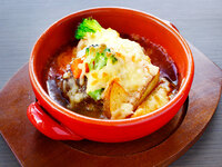 【2月限定ディナー】＼広島牛煮込みハンバーグのチーズグラタン仕立て／